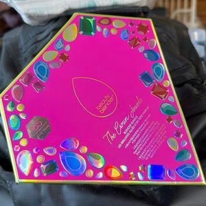 Beauty Blender with cleanser solids